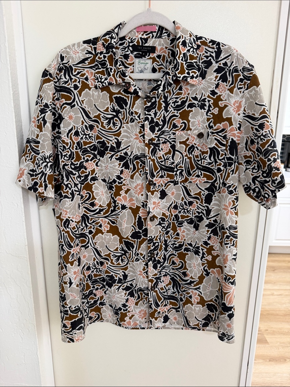 Ted Baker Men's Short-Sleeve Floral Button-Down Shirt in Brown, Black, Cream | 6